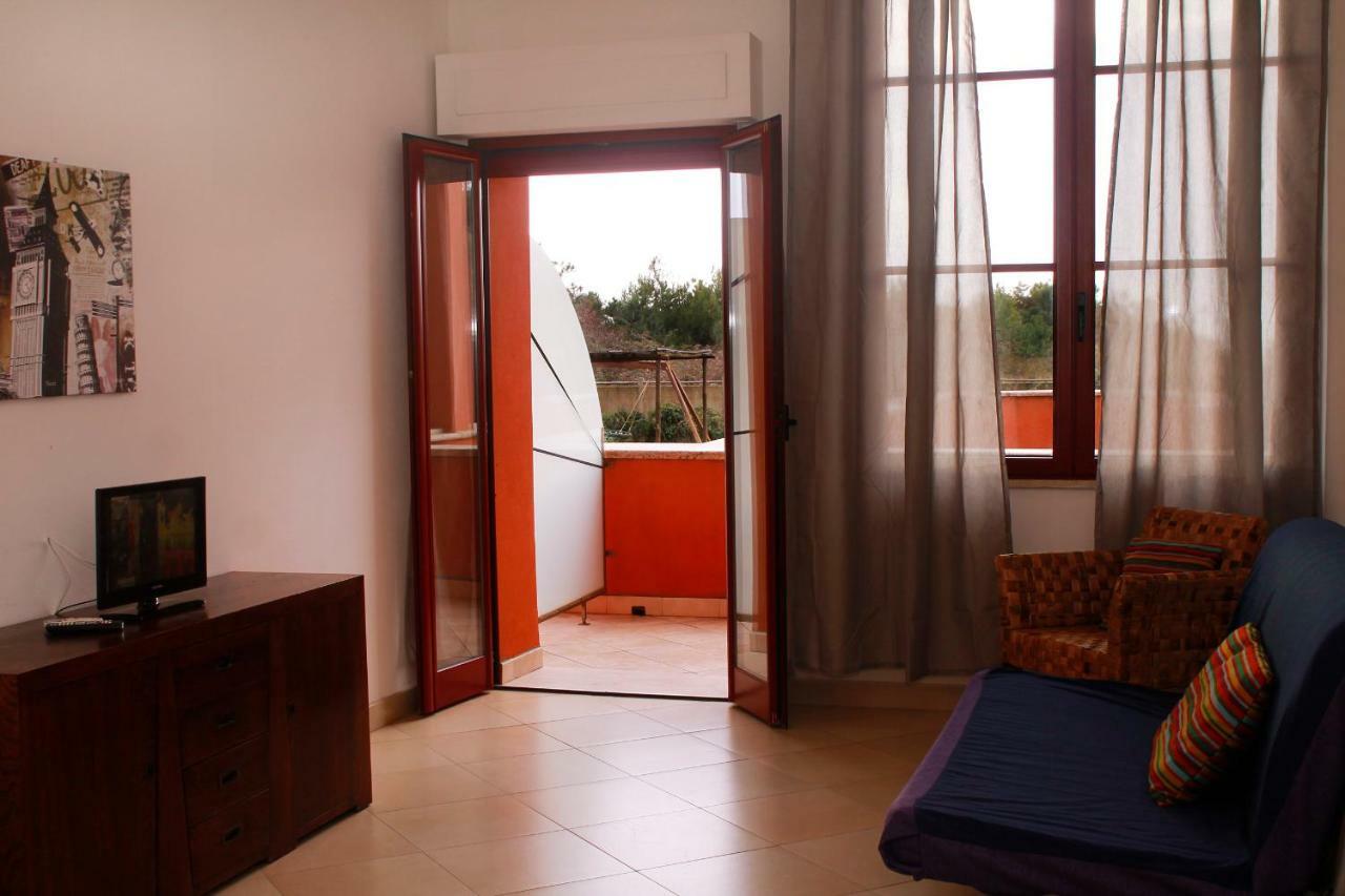 Appartamento Vicino Alla Spiaggia Calambrone Ngoại thất bức ảnh