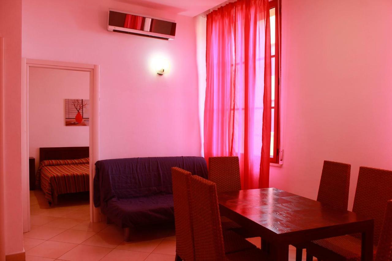 Appartamento Vicino Alla Spiaggia Calambrone Ngoại thất bức ảnh