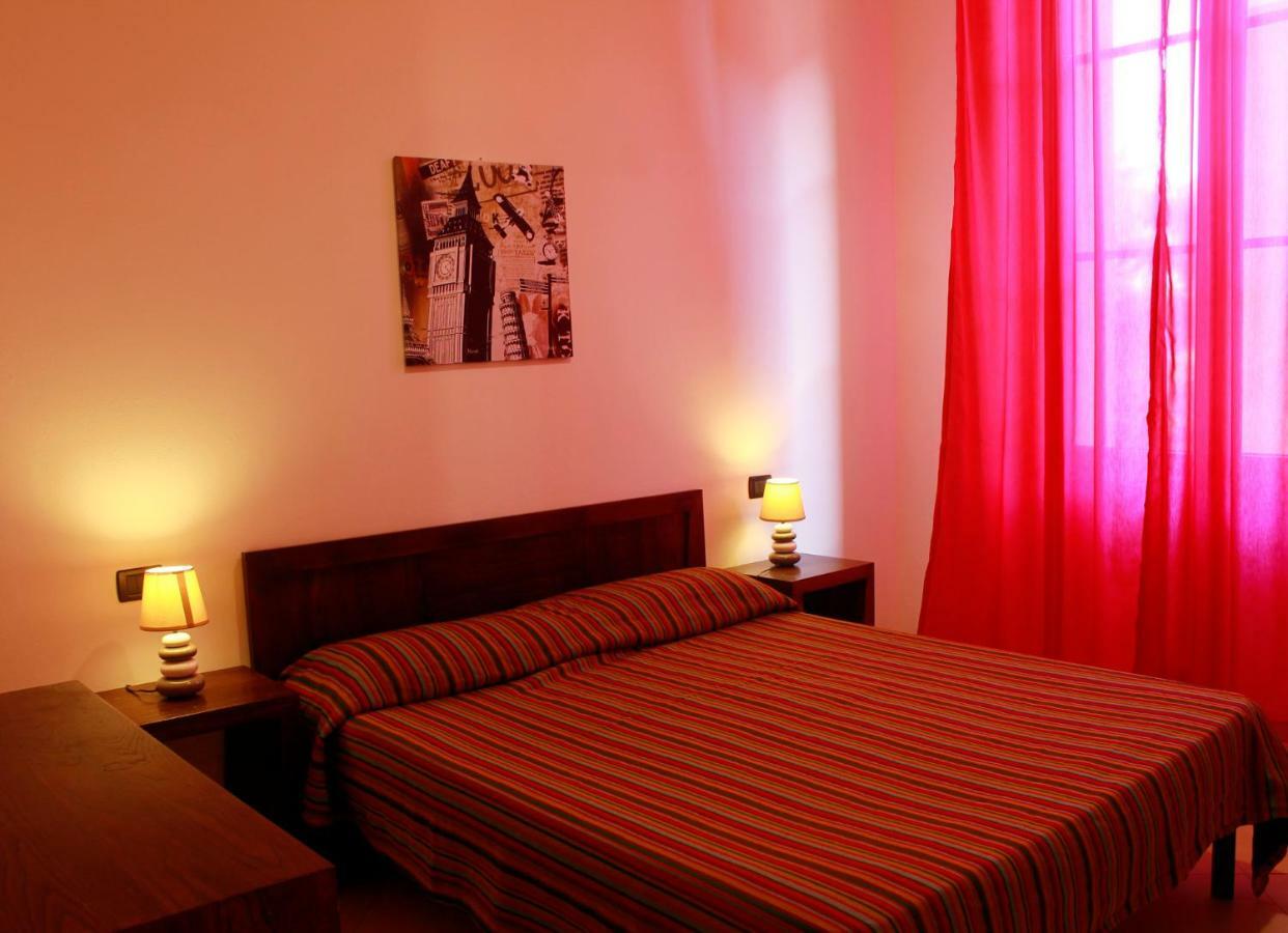 Appartamento Vicino Alla Spiaggia Calambrone Ngoại thất bức ảnh