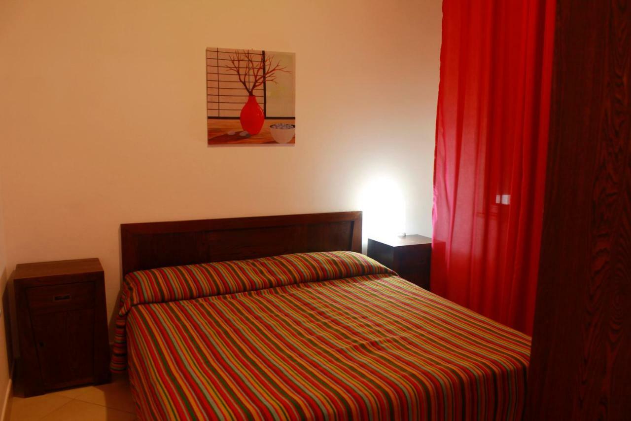 Appartamento Vicino Alla Spiaggia Calambrone Ngoại thất bức ảnh