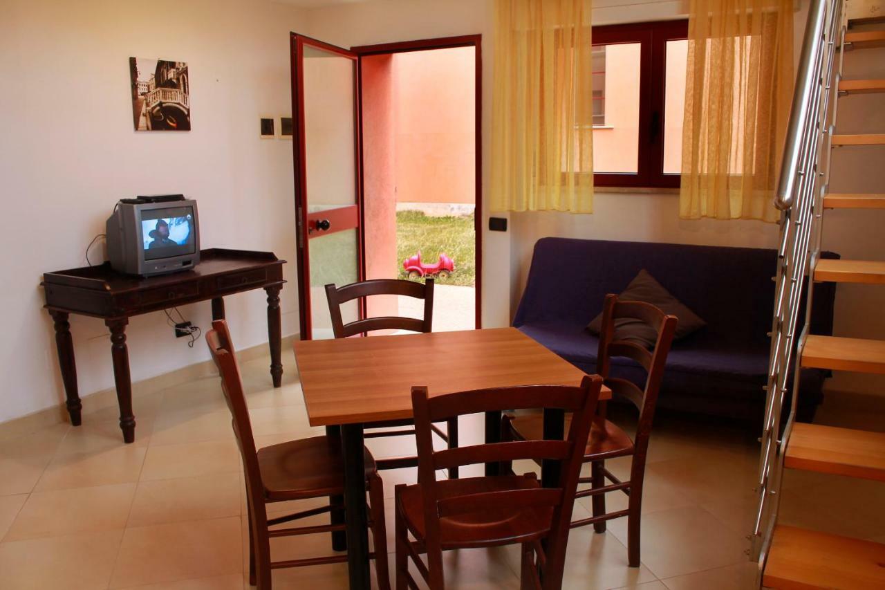 Appartamento Vicino Alla Spiaggia Calambrone Ngoại thất bức ảnh