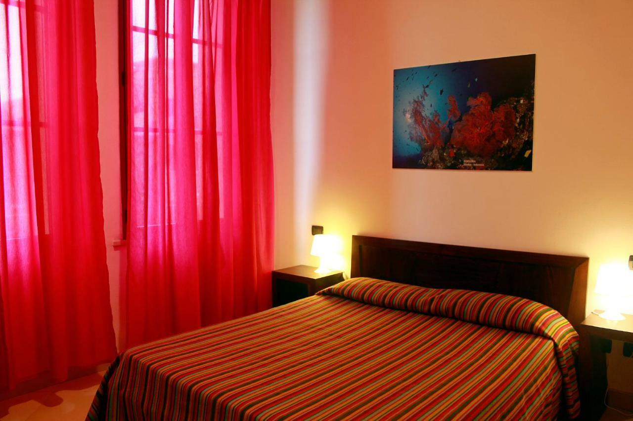 Appartamento Vicino Alla Spiaggia Calambrone Ngoại thất bức ảnh